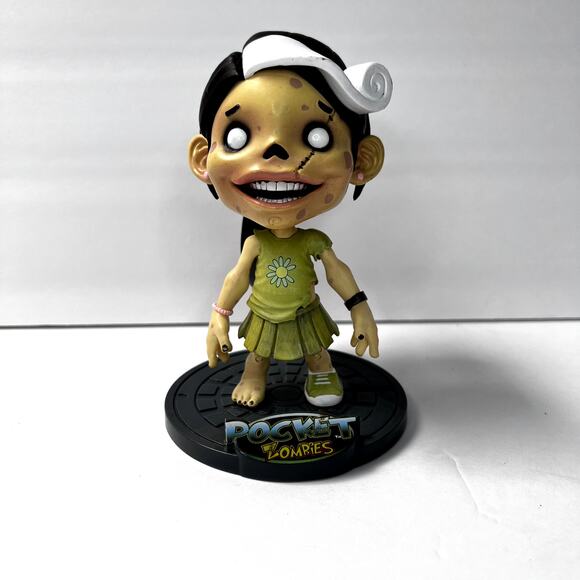 Pocket Zombies By Atomfreak Studios "Apple" - Picture 1 of 10